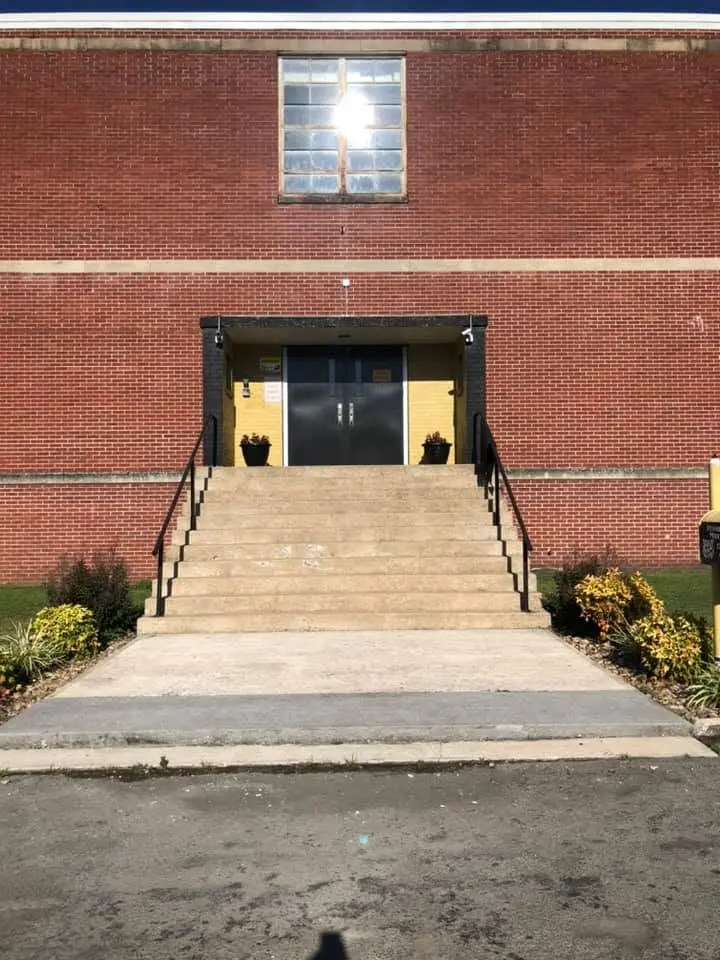 Front of Pennington Middle School